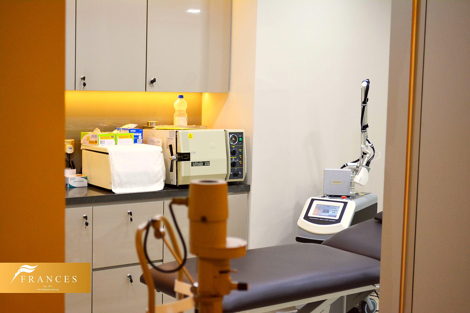 Treatment room at the Frances Medical & Aesthetic Clinic flagship